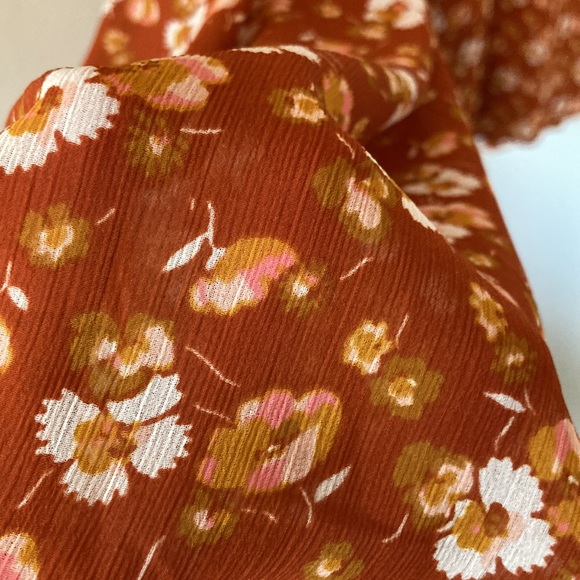 J. Crew Blouse Floral Design Size L - Picture 6 of 9